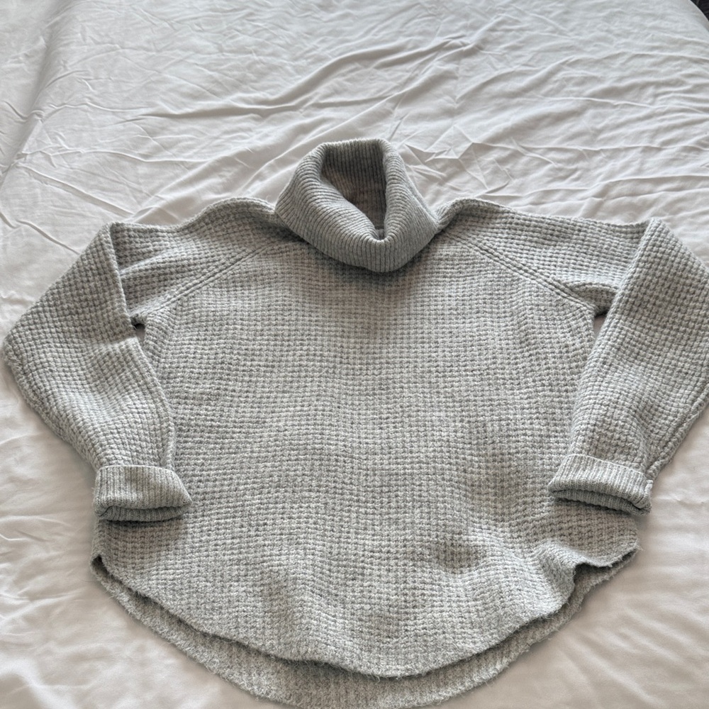 Kuhl Light Gray Cowl Neck Waffle-Knit Sweater